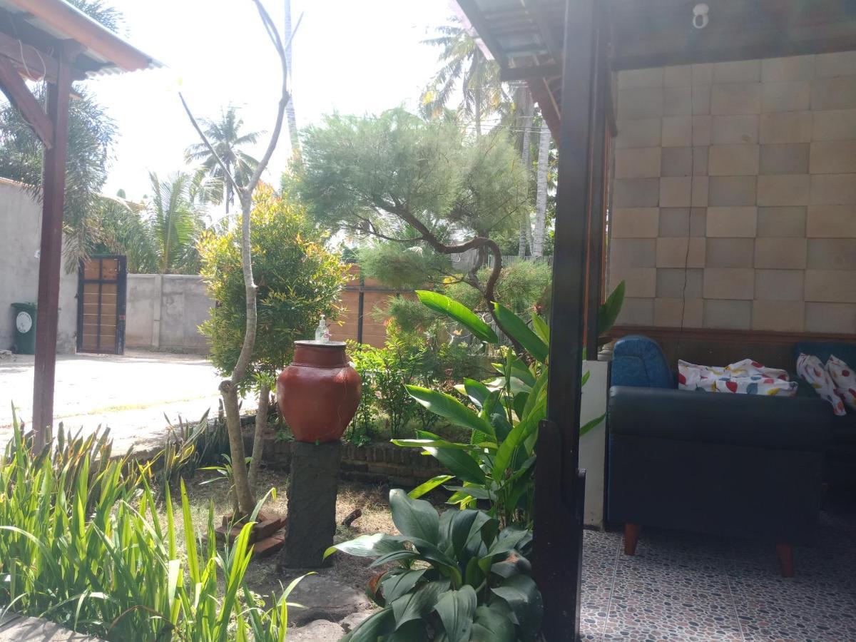 Zifa Kuta Lombok Apartment Екстериор снимка